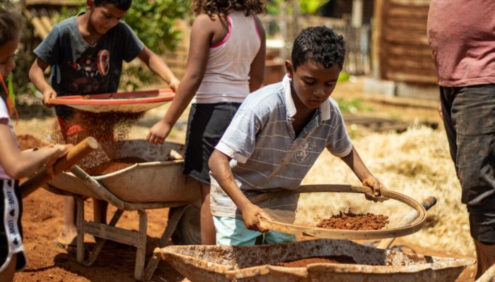 Projeto Canteiro Experimental ArqViva é homenageado no Prêmio FNA 2025